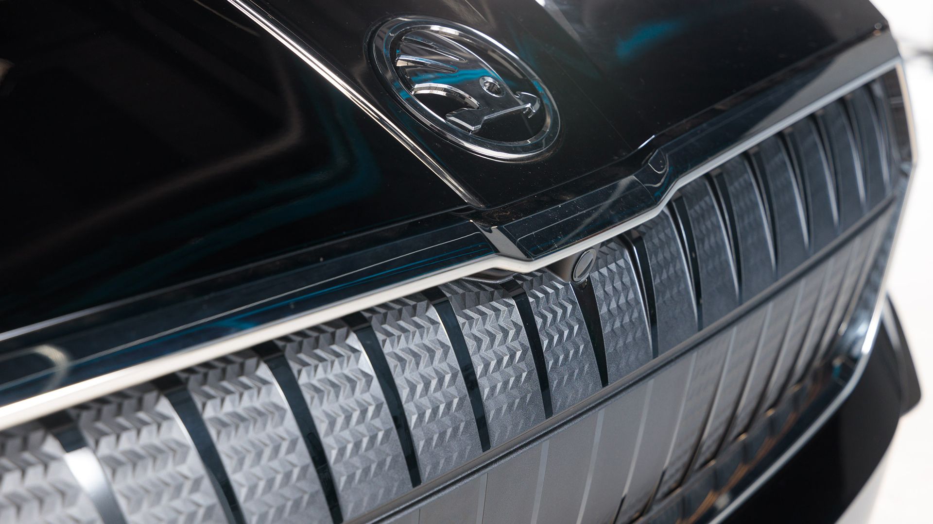 ENYAQ IV 80 - Skoda enyaq iv80 badge copy.jpg