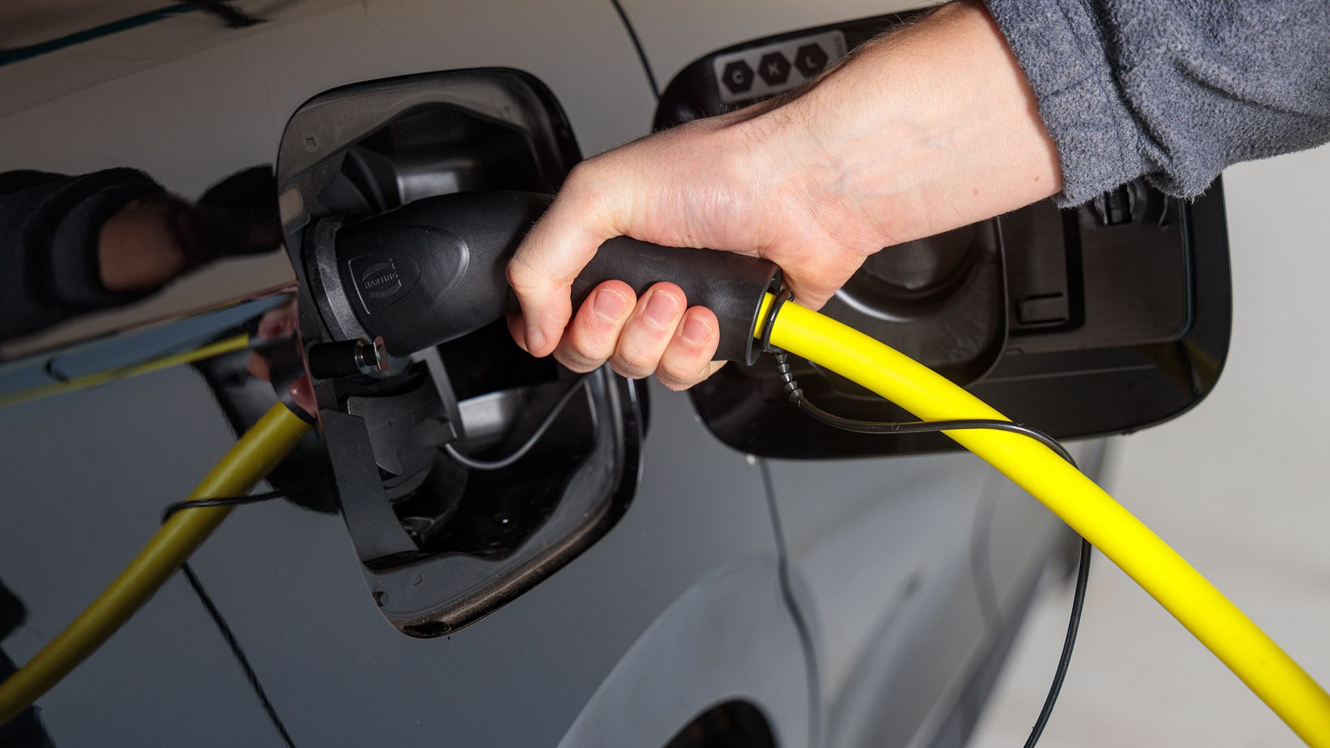 ENYAQ IV 80 - Skoda enyaq iv80 charging copy.jpg