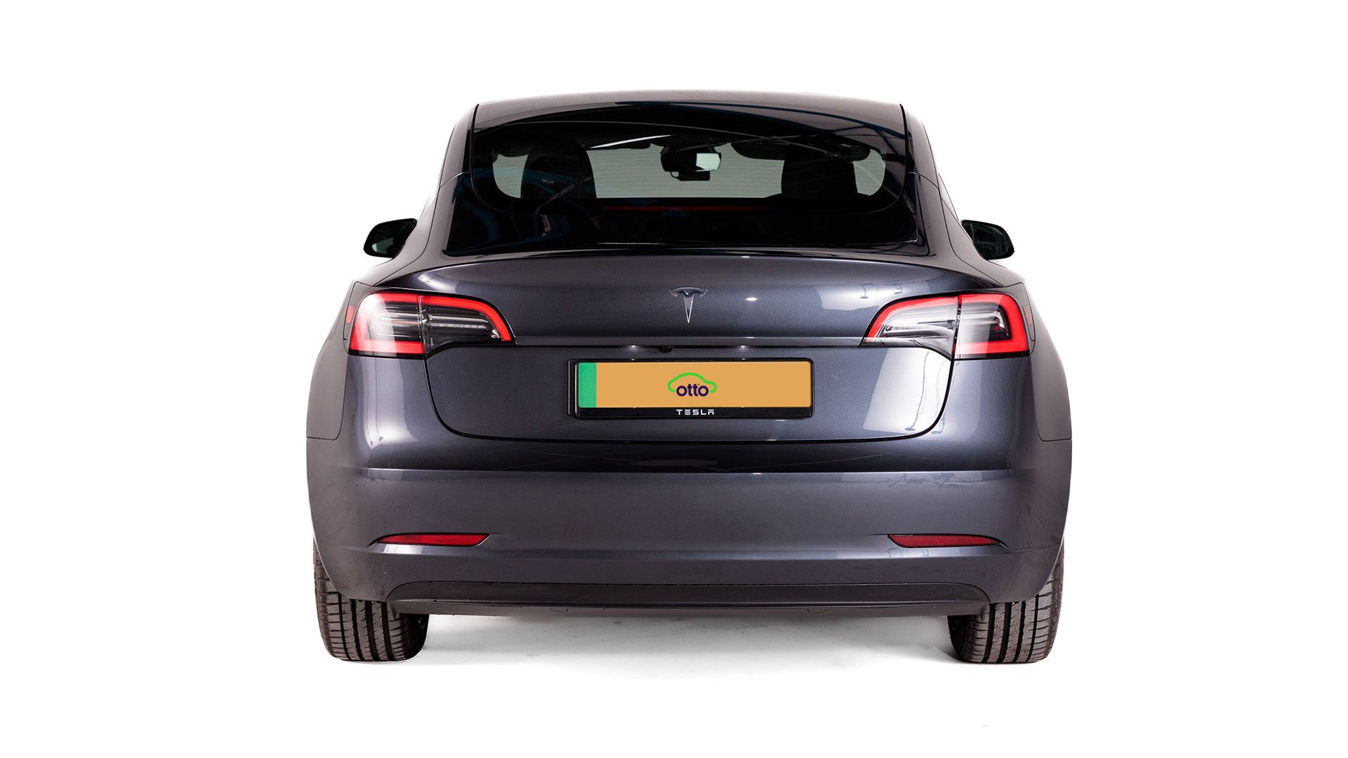 MODEL 3 E - Tesla Model 3 back copy.jpg